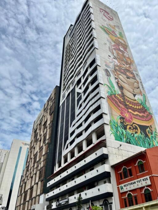 #211 M101 Dang Wangi Klcc View Pool By Livin Apartment Kuala Lumpur Exterior photo
